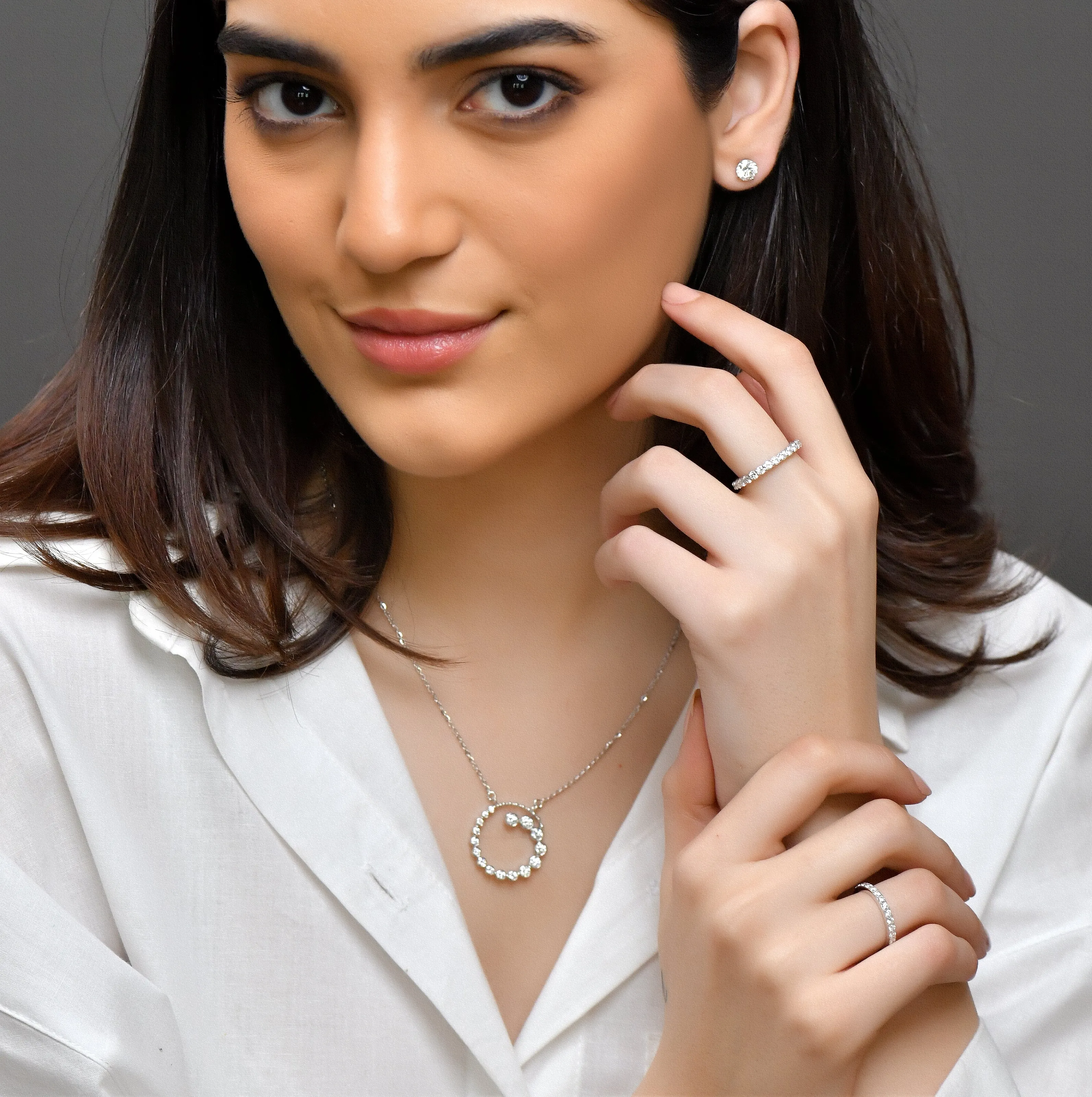 1.15 TW Diamond Pendant