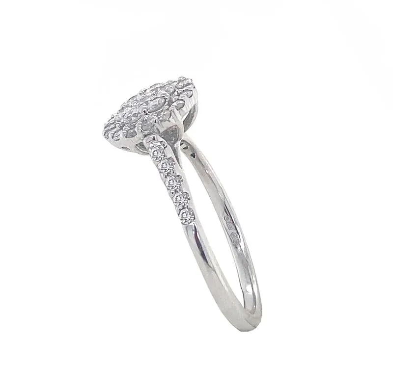 9K White Gold Diamond Cluster Ring