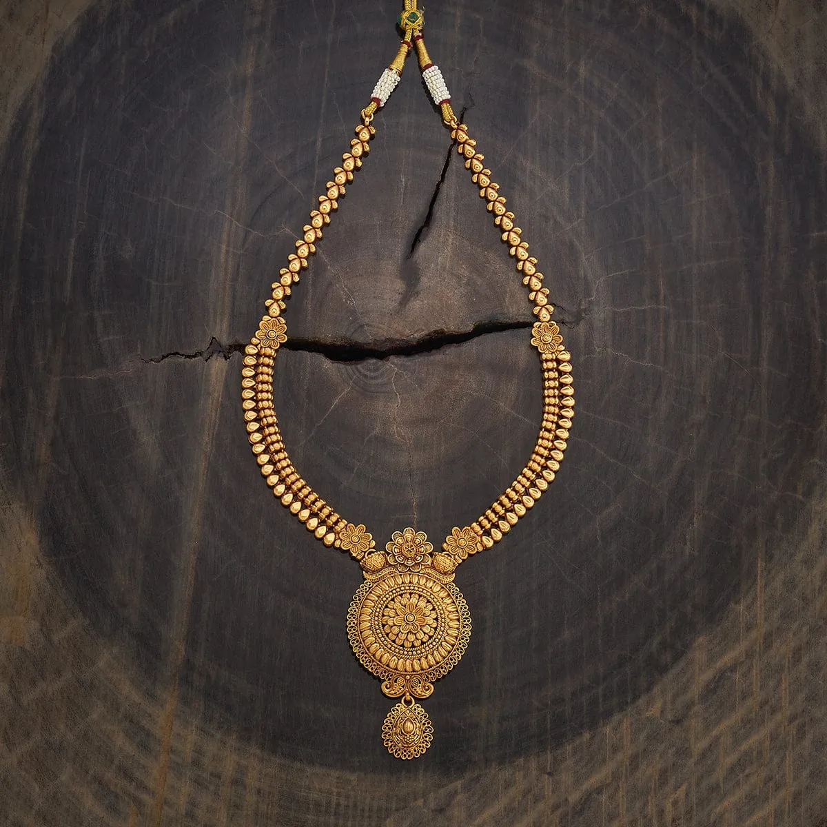 Antique Necklace 184439