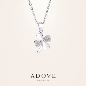 Clover Necklace