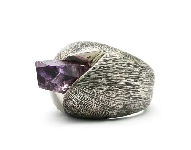 Crystalline Rift Ring