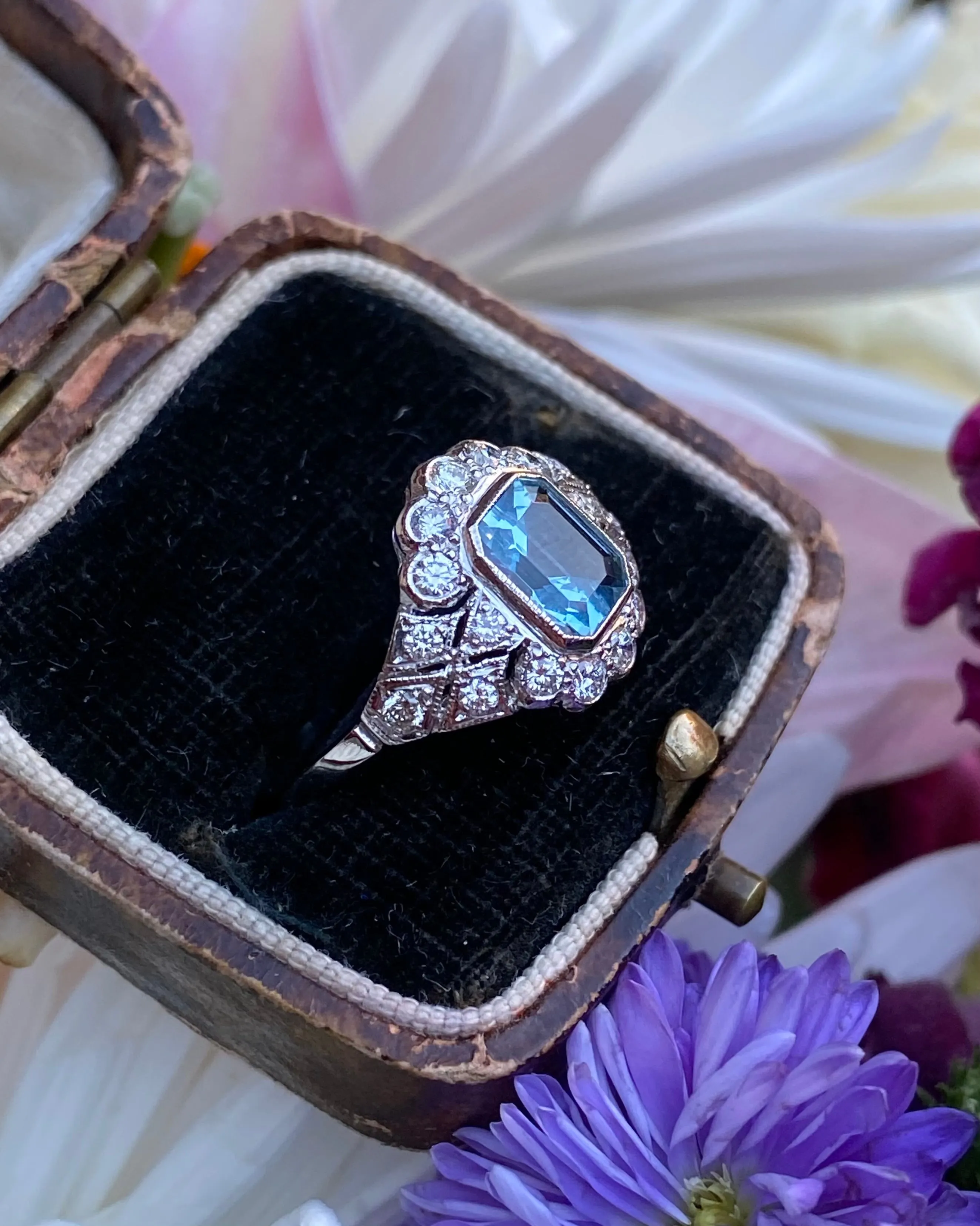 Edwardian Style Aquamarine and Diamond Cluster Platinum Ring 0.60ct   1.10ct