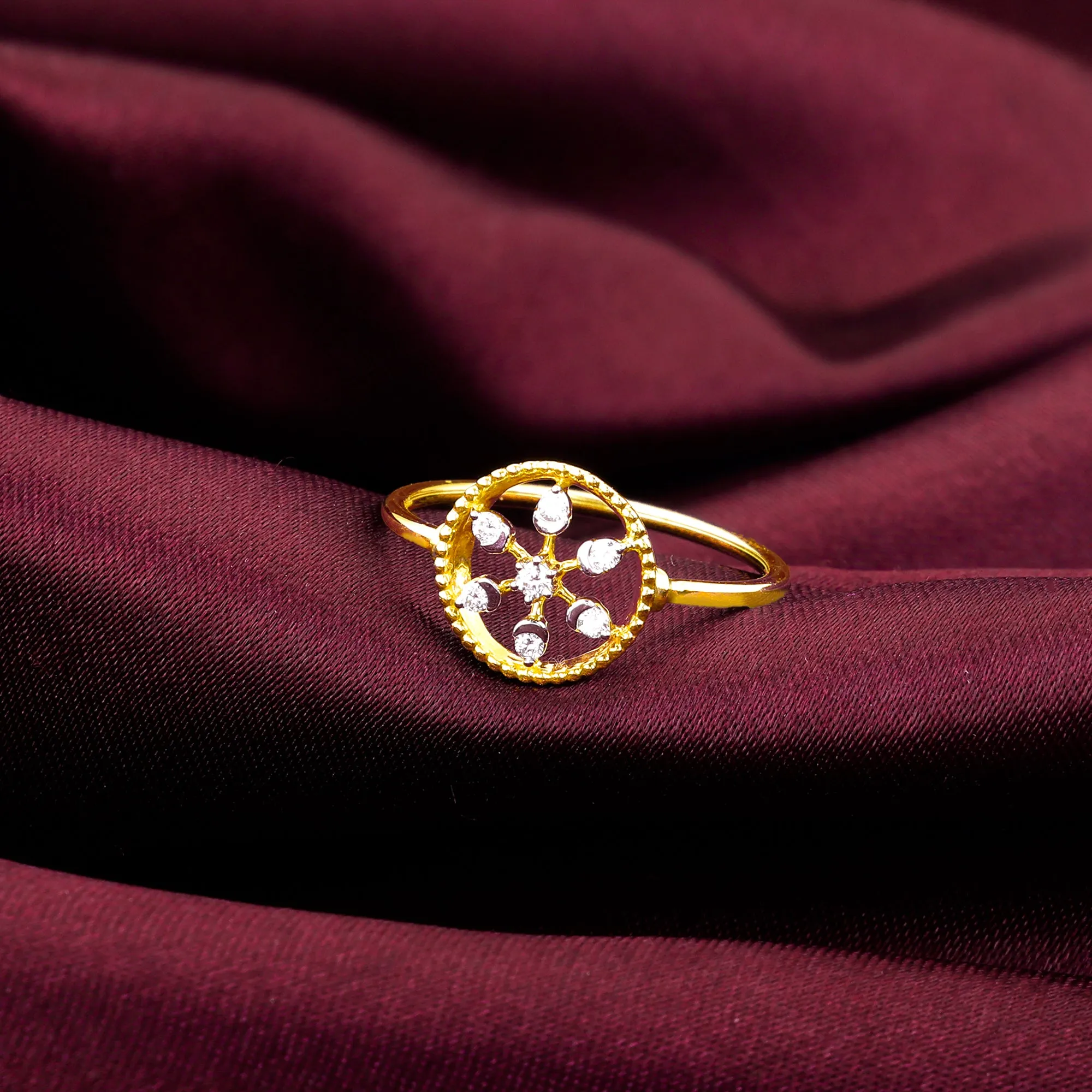 Gold Blossoming Fleur Diamond Ring