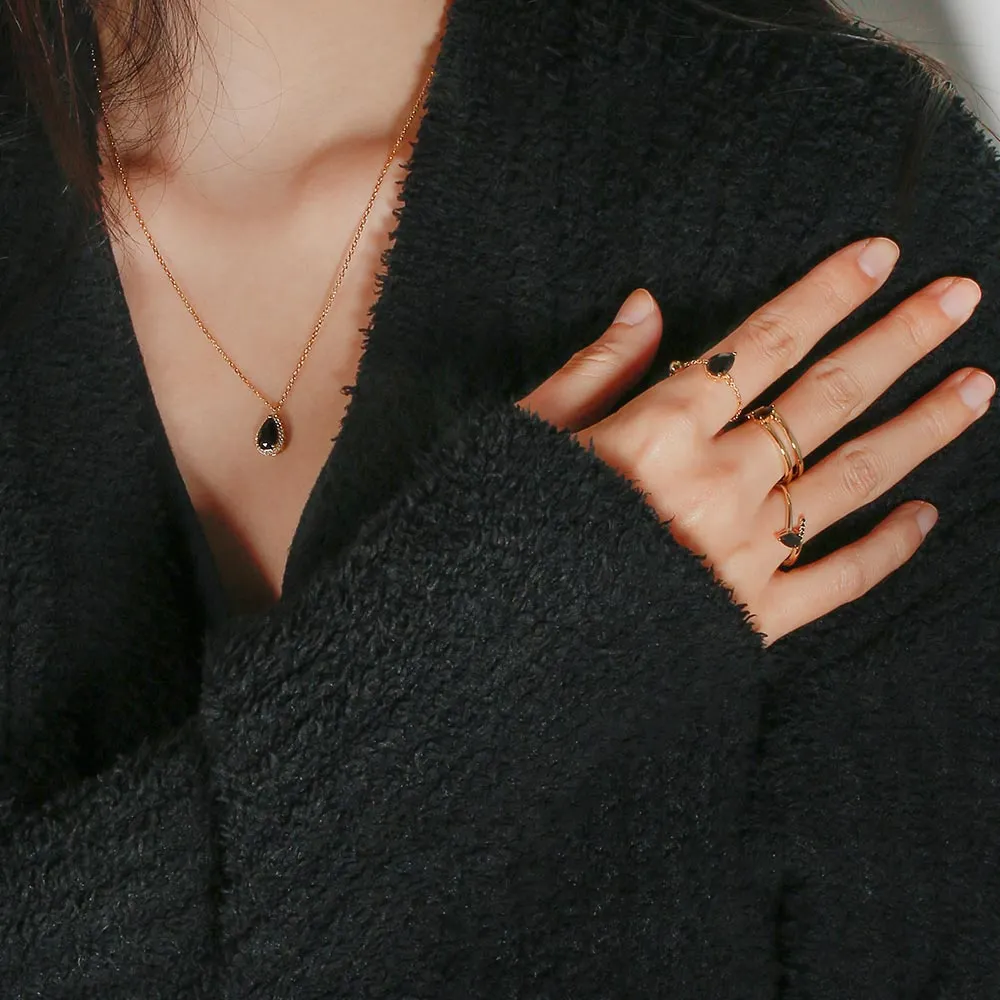 Halo Elegance Pendant Necklace