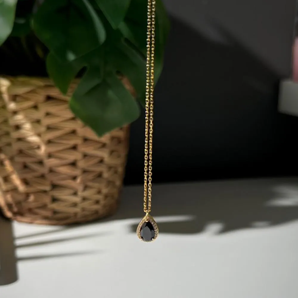 Halo Elegance Pendant Necklace