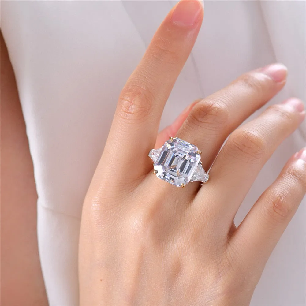 Malibu 10 Carat White Diamond Crystalline Ring