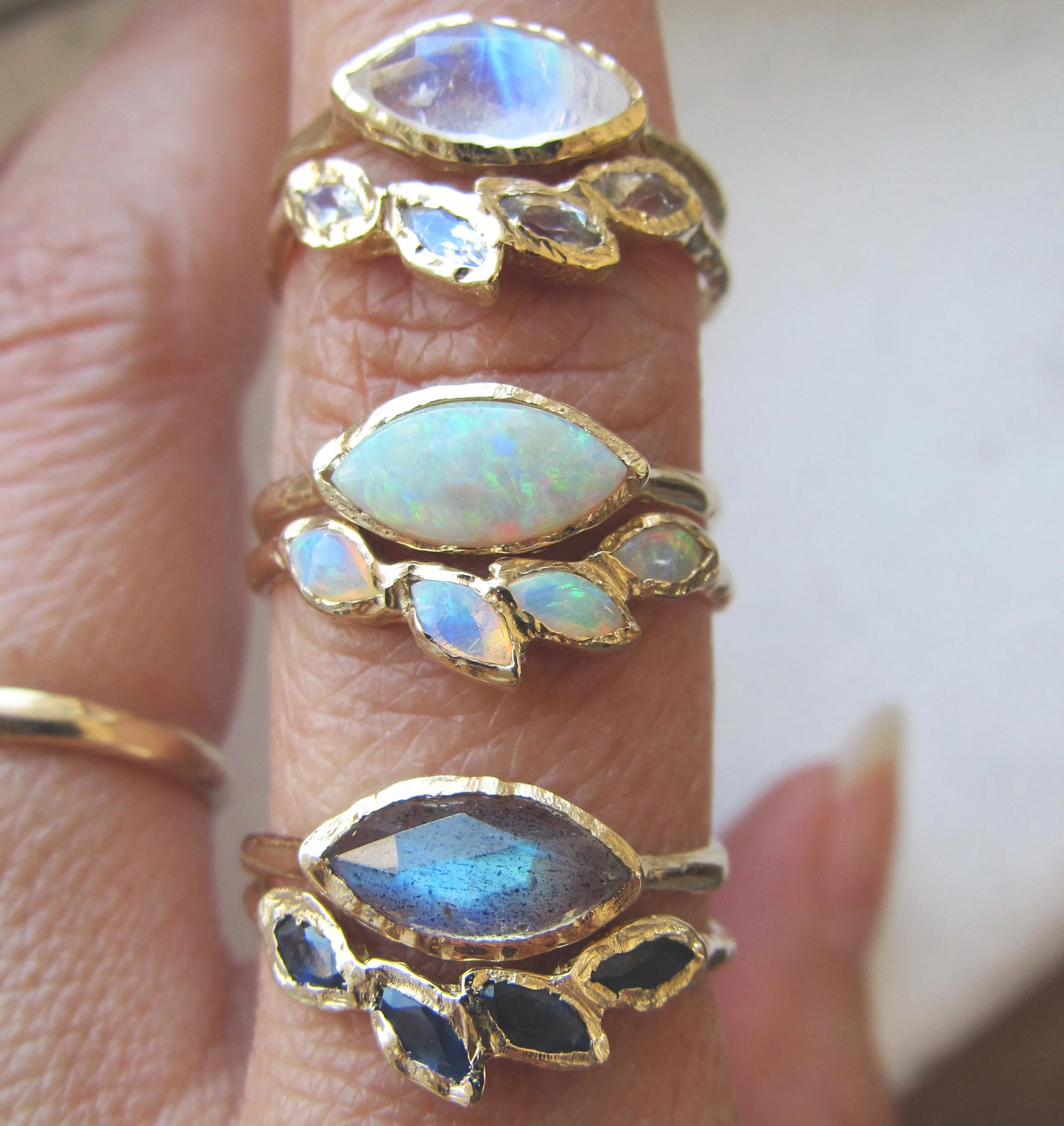 Petal Sapphire Ring