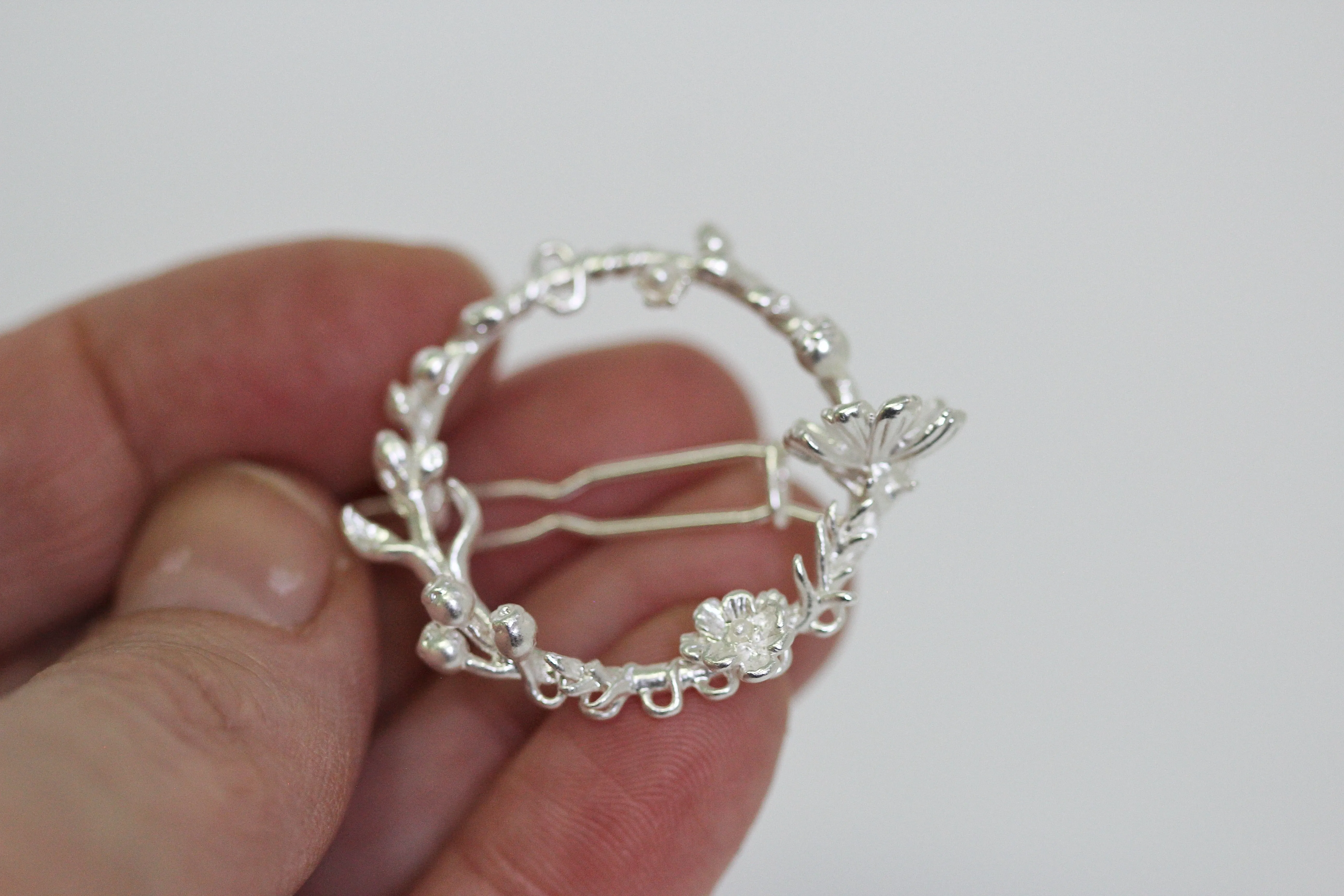 Preorder *  Circle of Eden Barrette