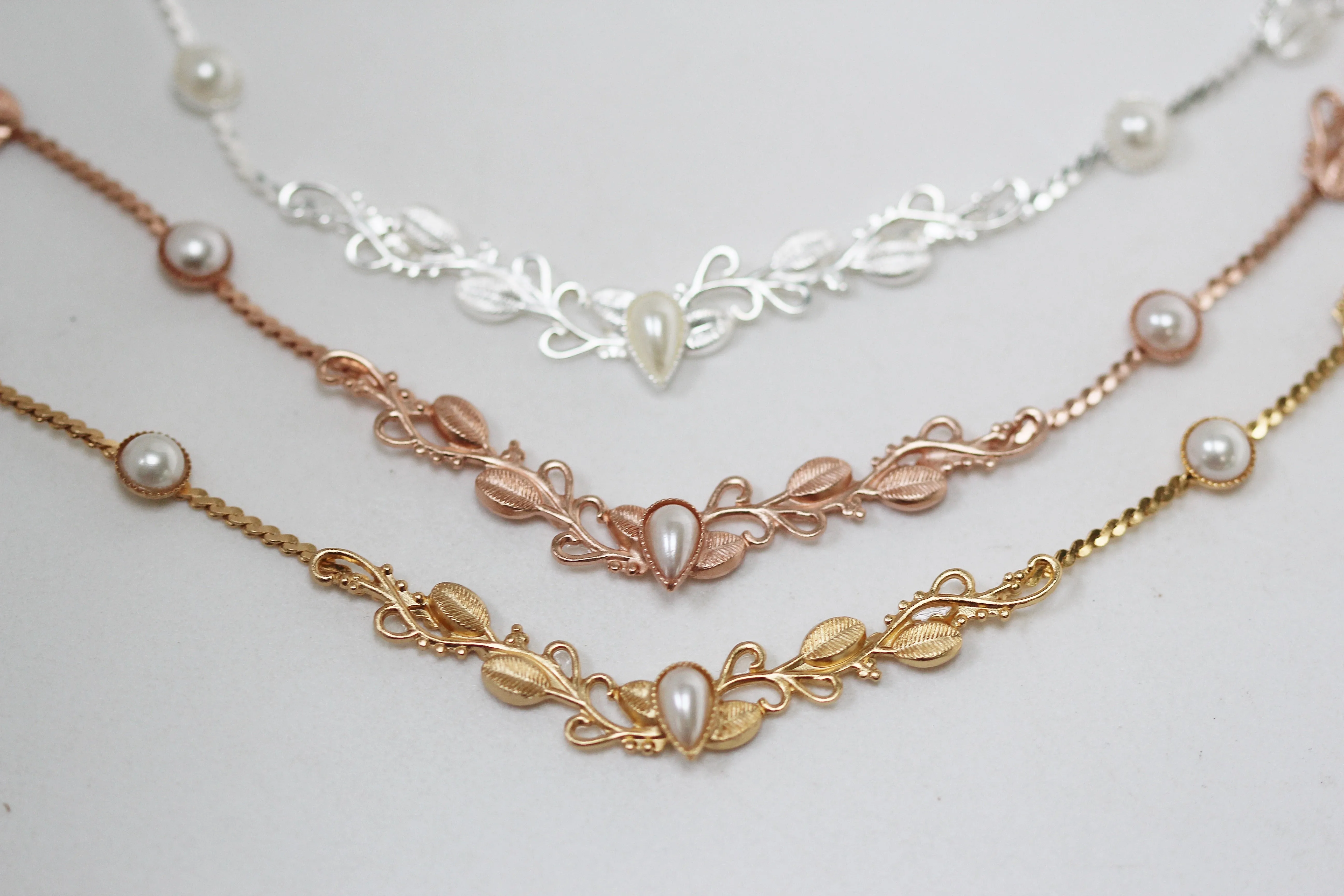 Preorder * Royal Elf V Shaped Hair Chain