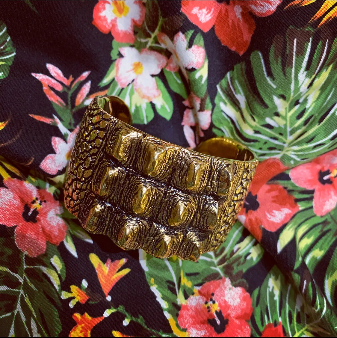 Saint Laurent Cuff Bracelet in crocodile skin effect Gold Plated