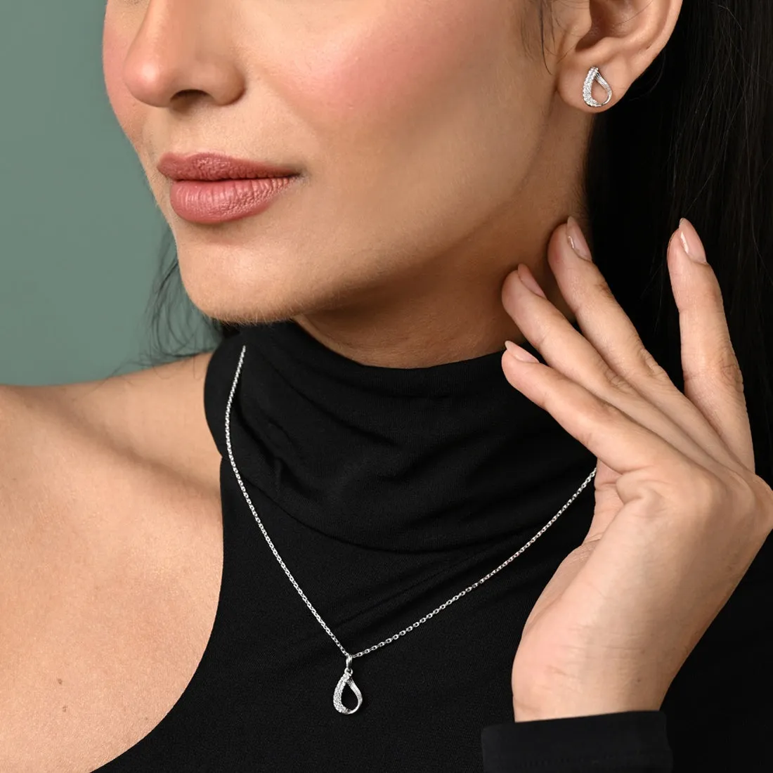 Silver Raindrop Jewellery Set