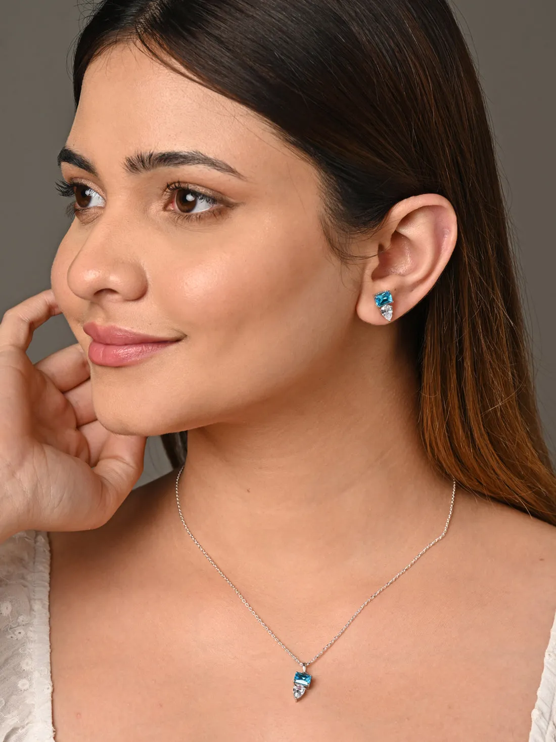 Silver Vistosa Jewellery Set