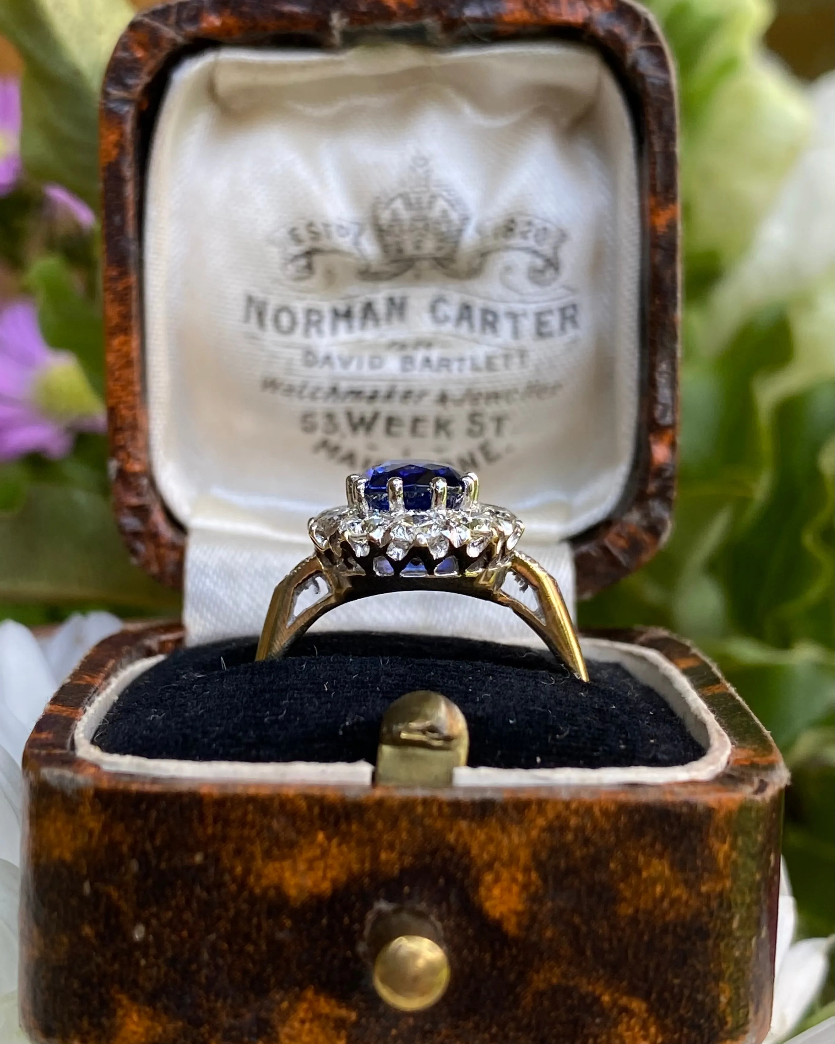Victorian Sapphire and Diamond Cluster Ring 18ct Yellow Gold 0.95ct   1.55ct