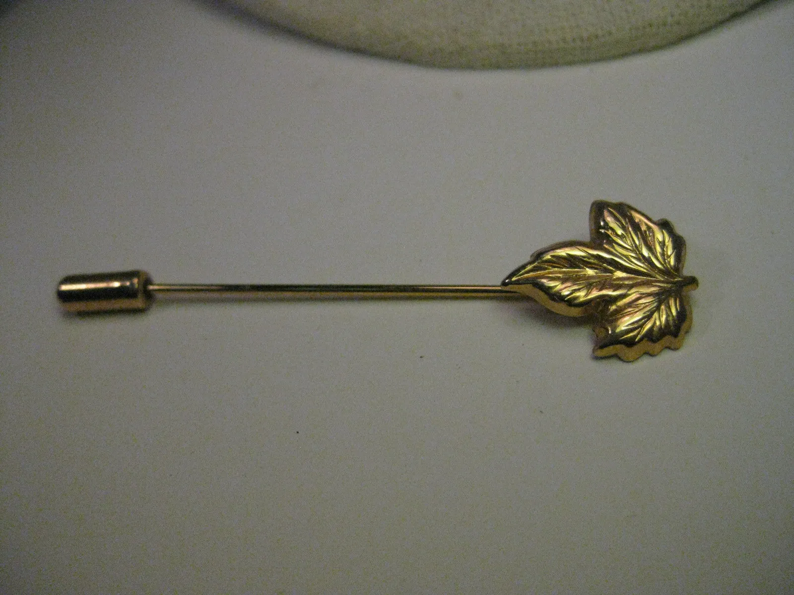 Vintage Gold Tone Maple Leaf Stick Pin with Cap, 2.5"